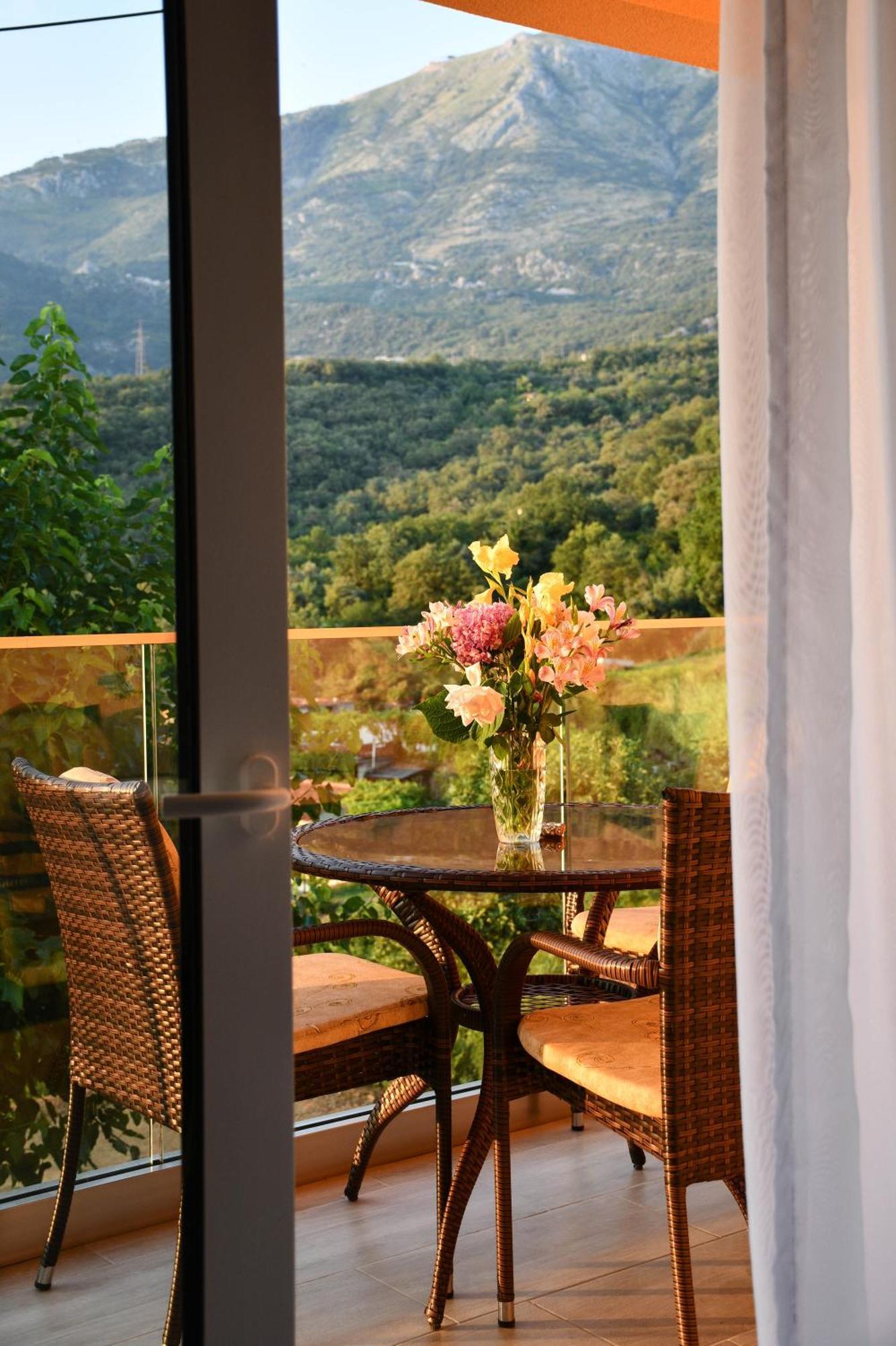 Apartamento Raj Kotor Exterior foto